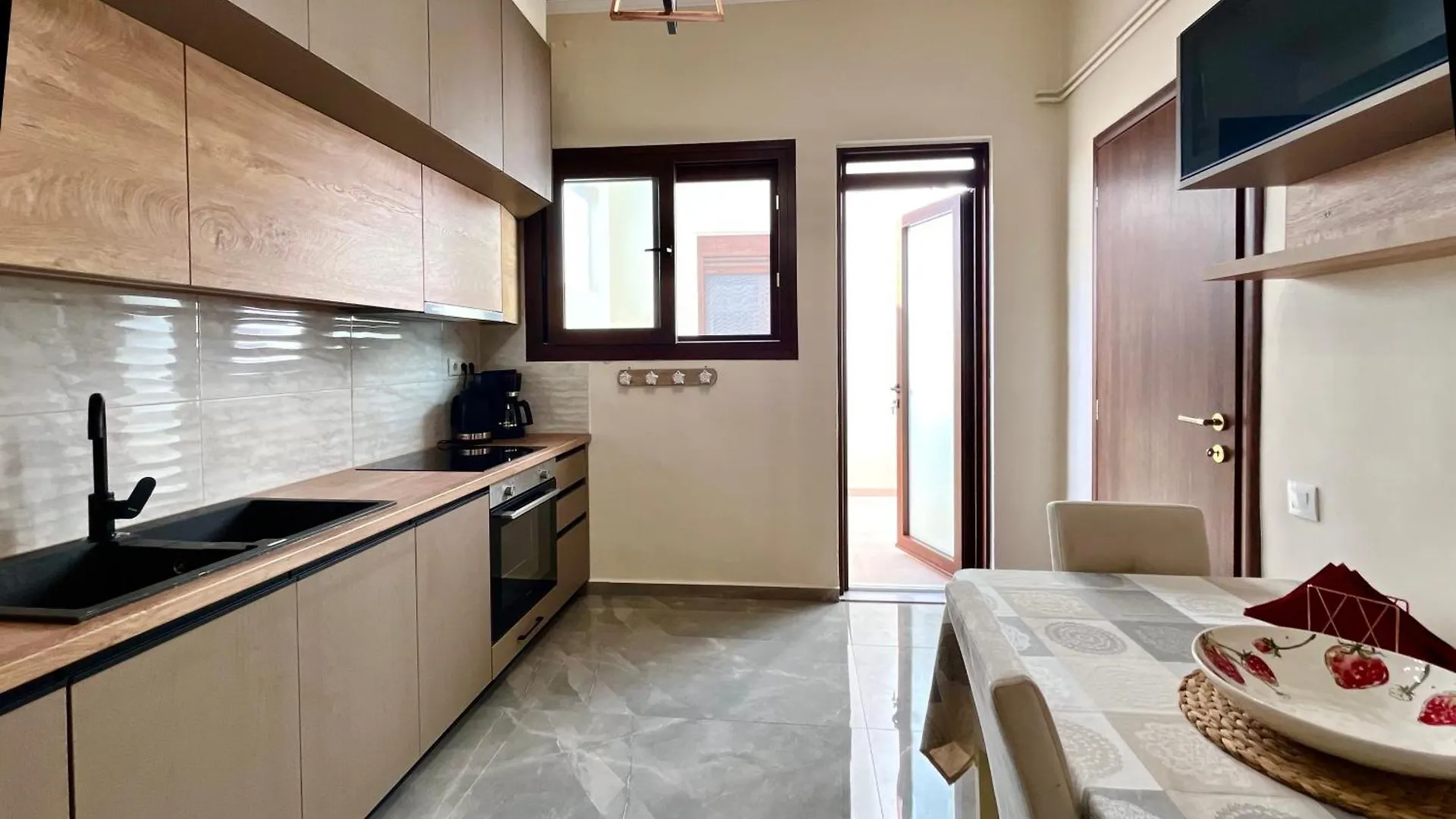 Olive Tree Garden House Apartment Nea Alikarnassos